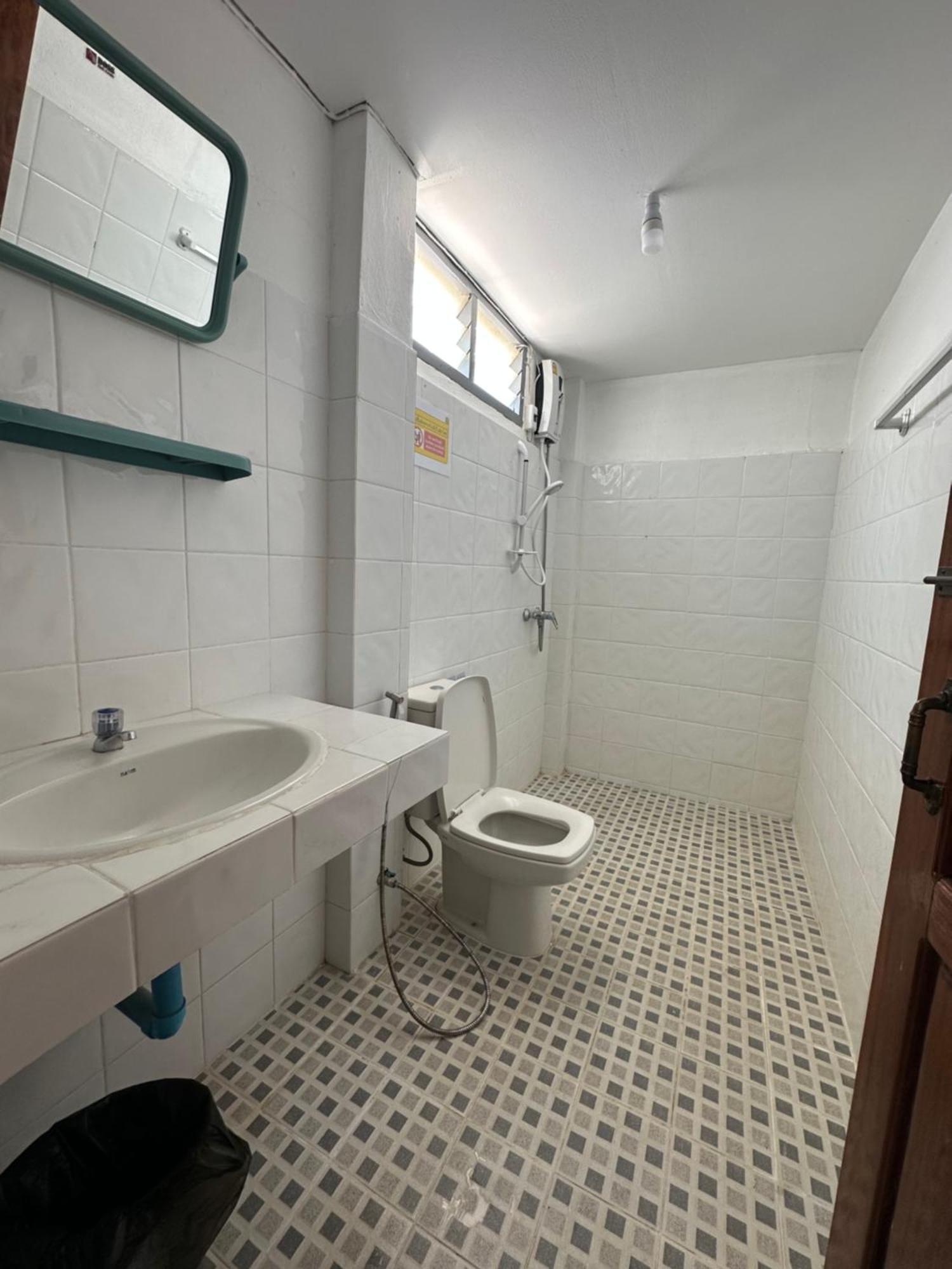 Thadan Guest House Ban Houayxay Zewnętrze zdjęcie