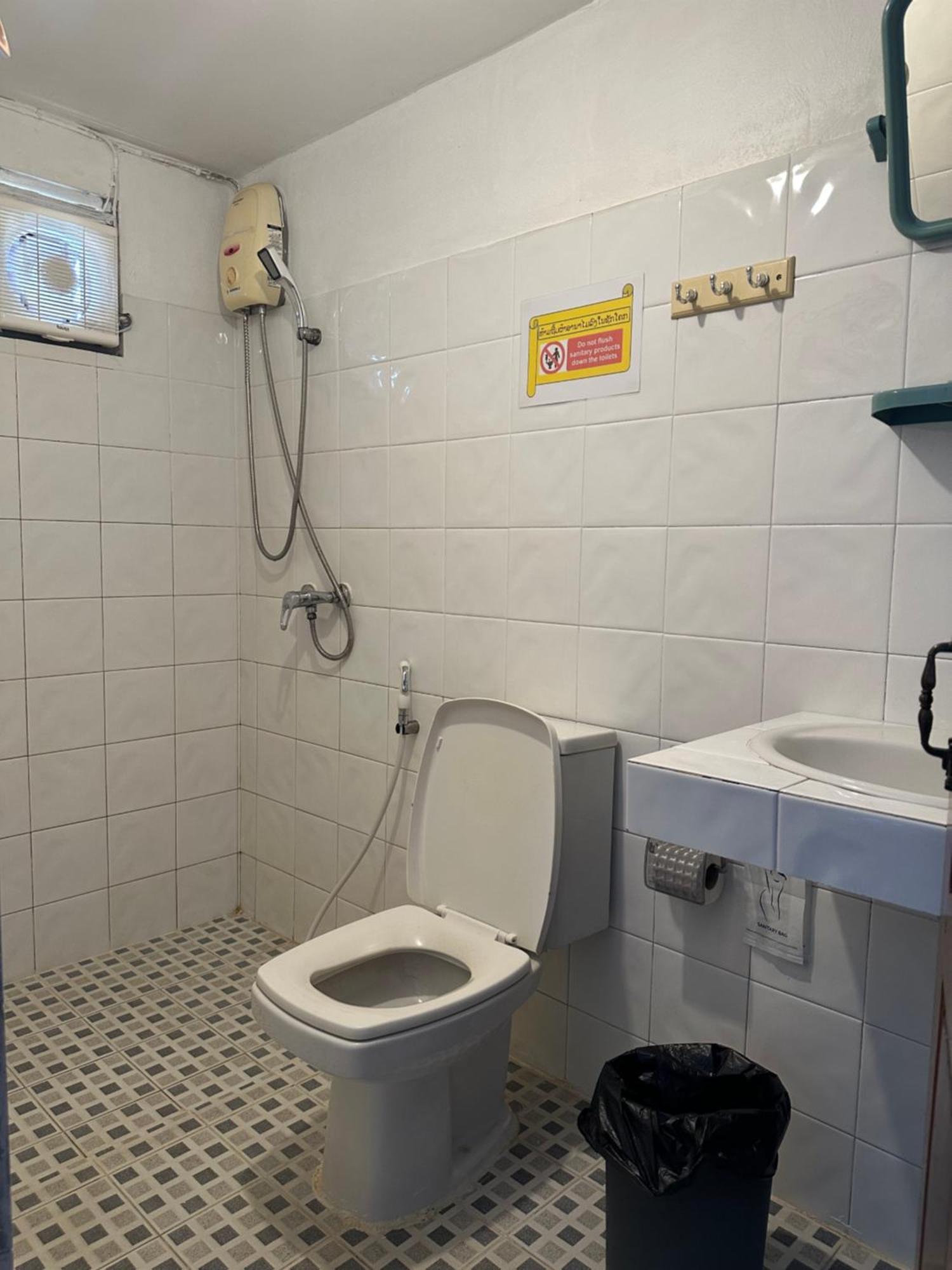 Thadan Guest House Ban Houayxay Zewnętrze zdjęcie